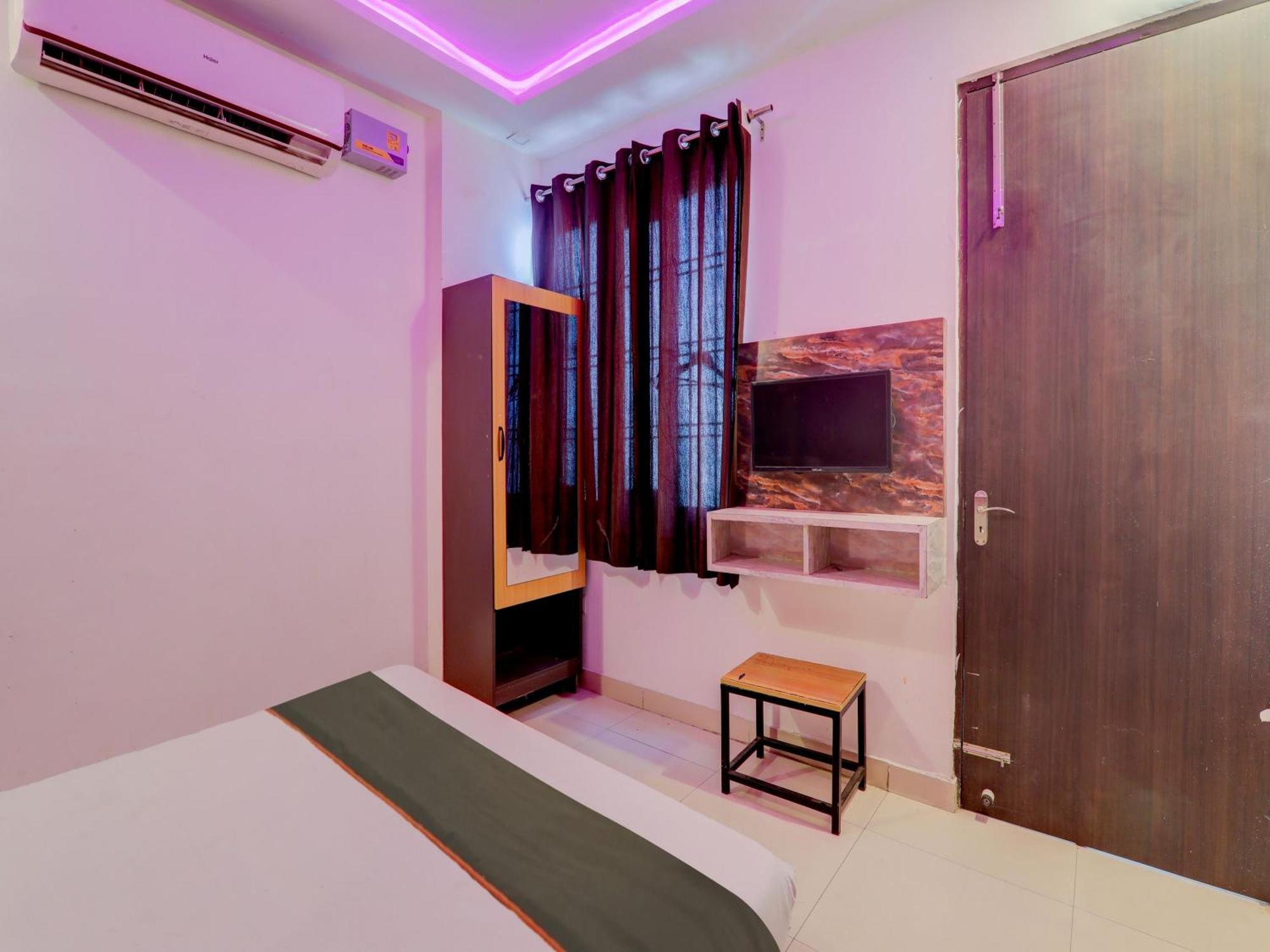 Super Collection O Kiara Guest House Lucknow Exterior foto